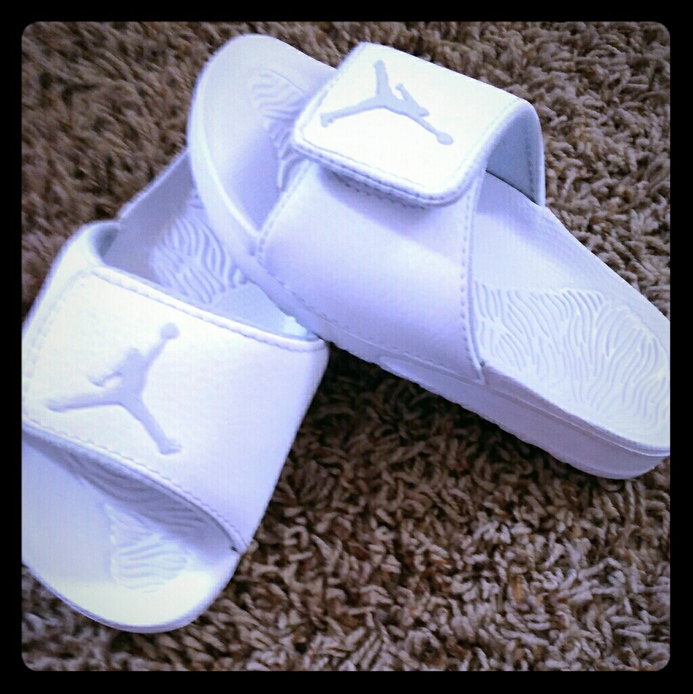 Jordan slippers